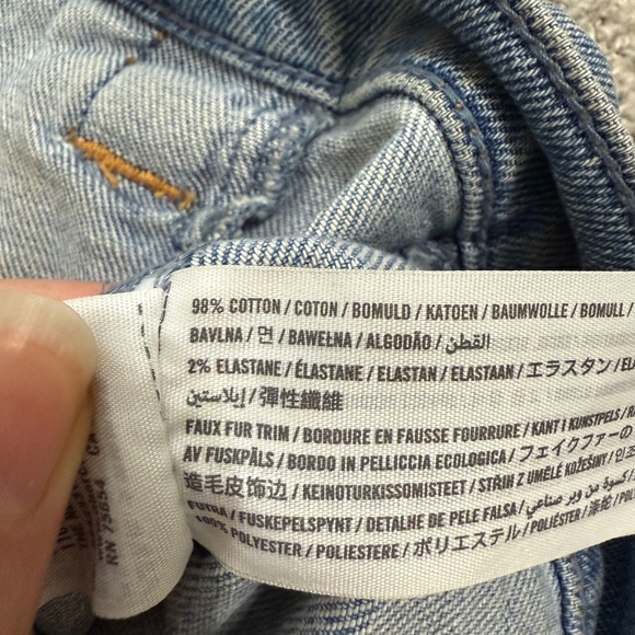 Hollister Denim Jacket‎ Blue Wash Classic Trucker Style Size Medium - Picture 8 of 10